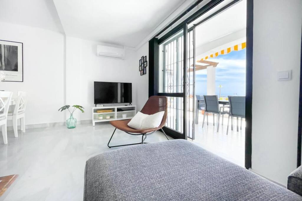 45-Modern Apartment with Ocean Views, Riviera del Sol, Málaga Sitio de Calahonda Esterno foto